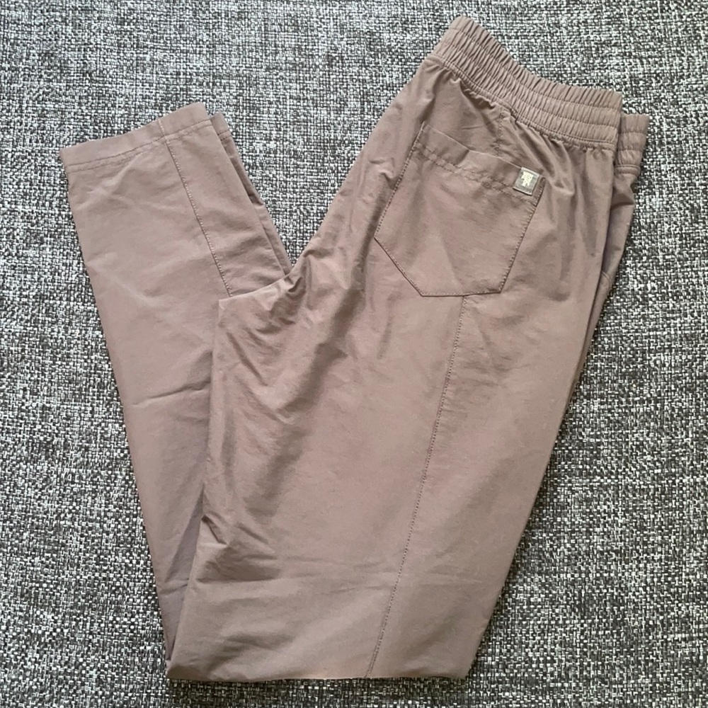 NWOT The North Face hiking pant size 6